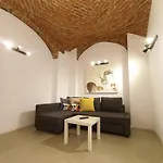Art & Cozy Apartments