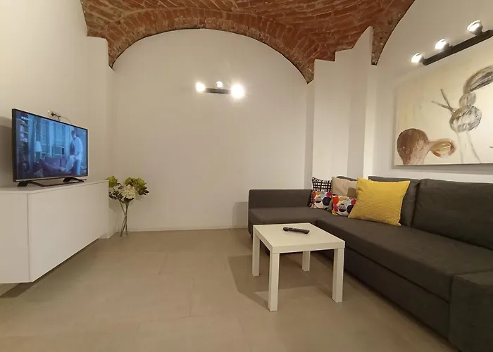 Art & Cozy Apartments
